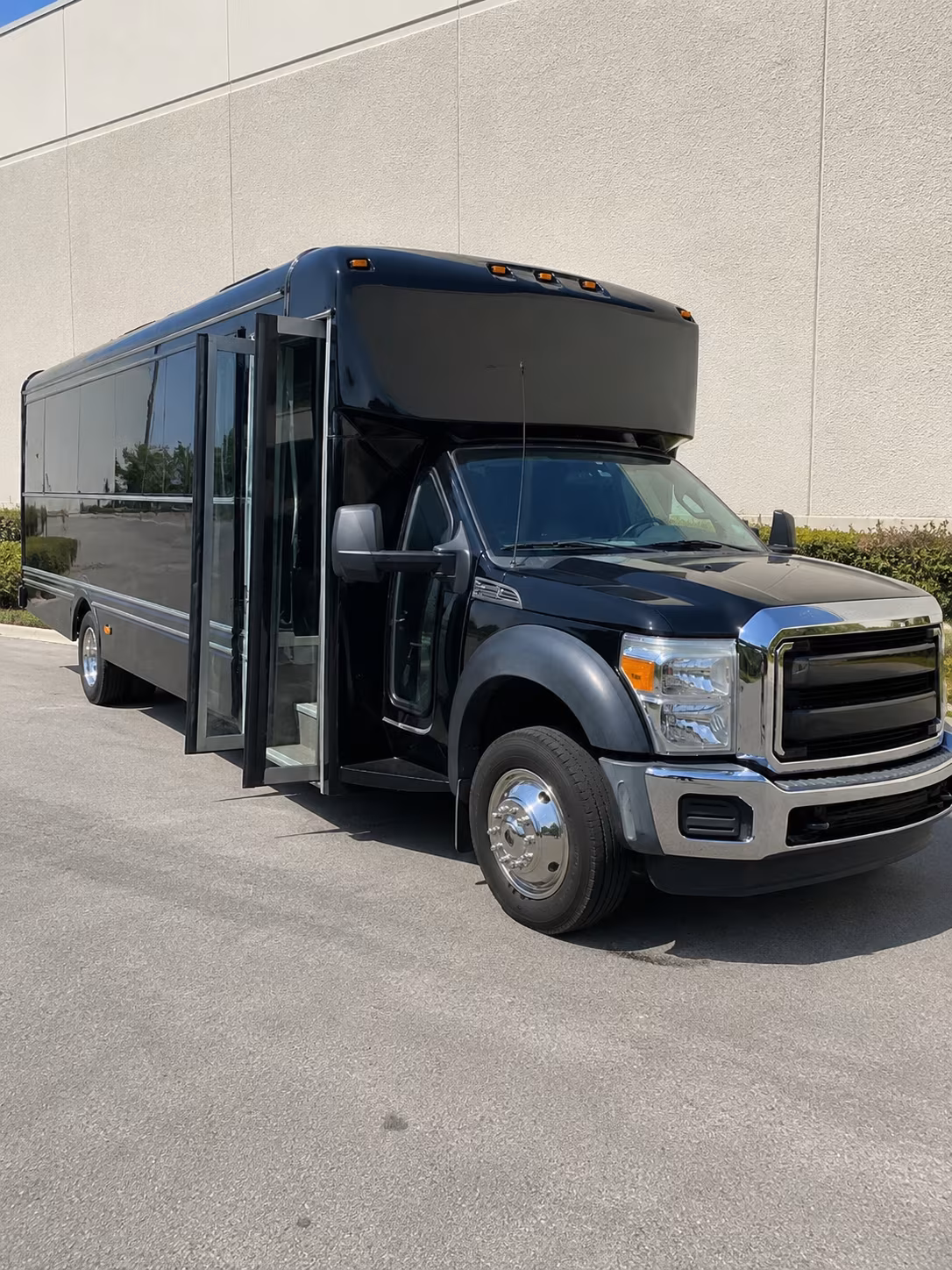carson party bus rental 2