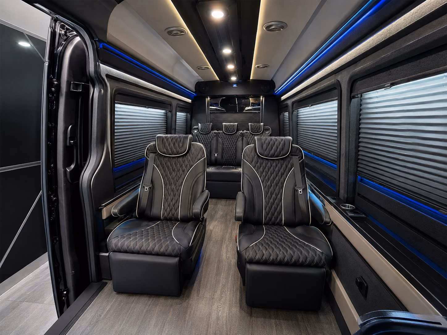 choose the right bus size for your carson airport run