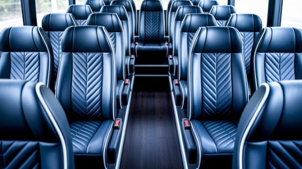 25 passenger minibus rental hawthorne